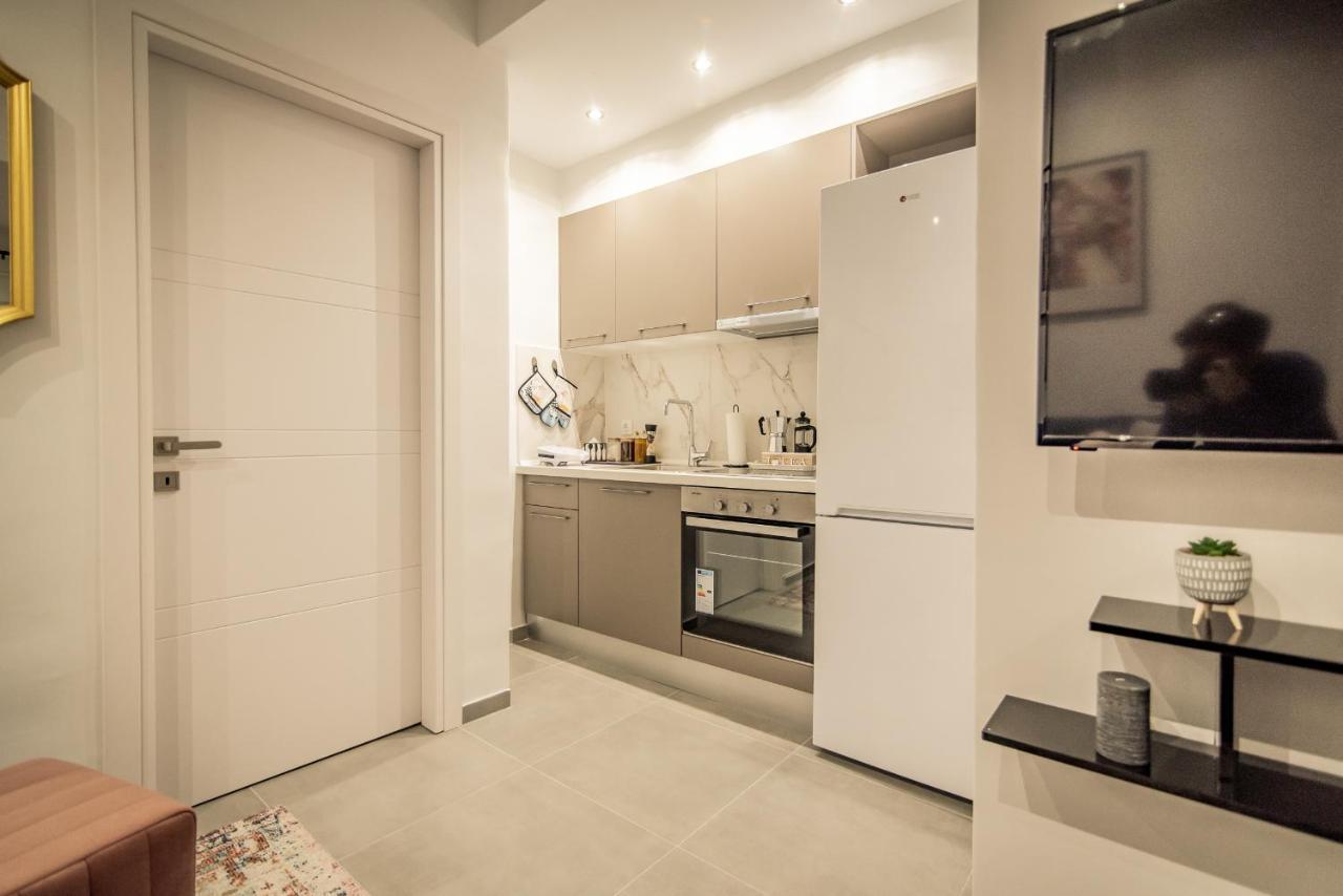 Artemis Apartment Midas Home Project テッサロニキ エクステリア 写真
